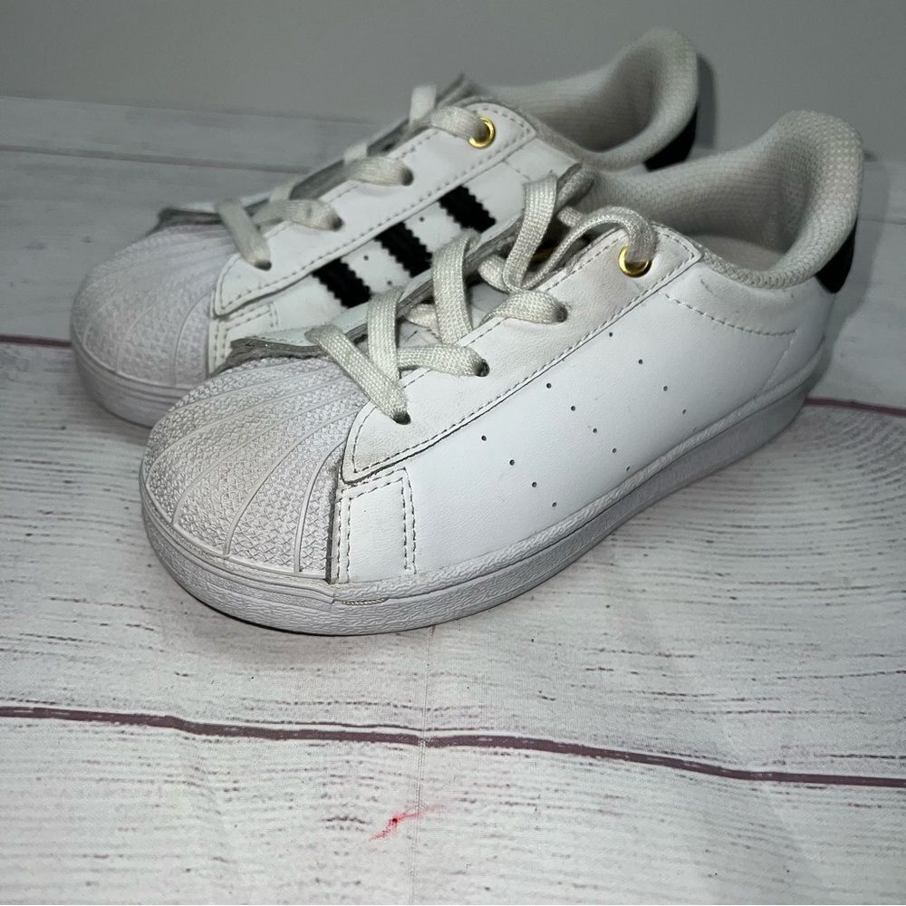 Adidas Kids Superstar Stan Smith White Sneakers With Black Stripe -size 10 Youth - Picture 5 of 13